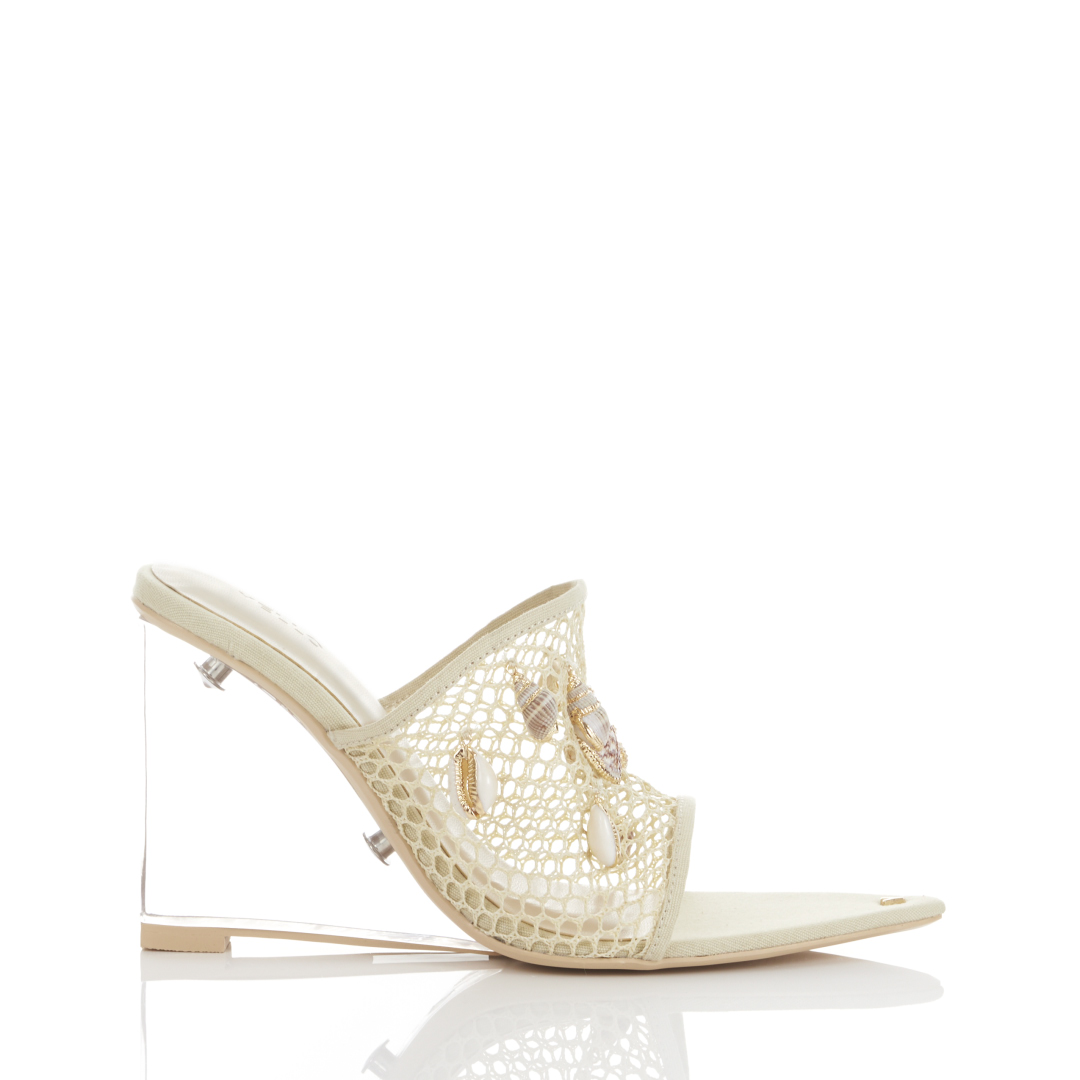 SHELLECTION MESH WEDGE SANDALS
