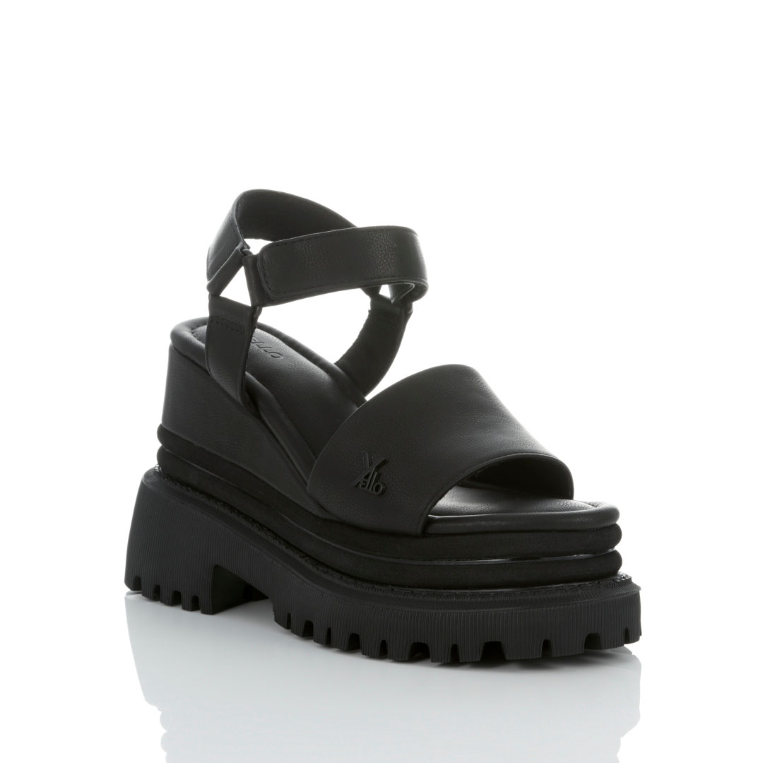 【レア】Yello shoes サンダル　パール　美品 黒　23.0ヒール高さ71〜10cm