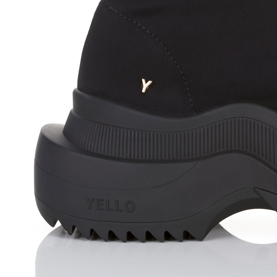 YELLO / TOKYO BLACK SINGLE SNEAKER SHORT BOOTS 2022