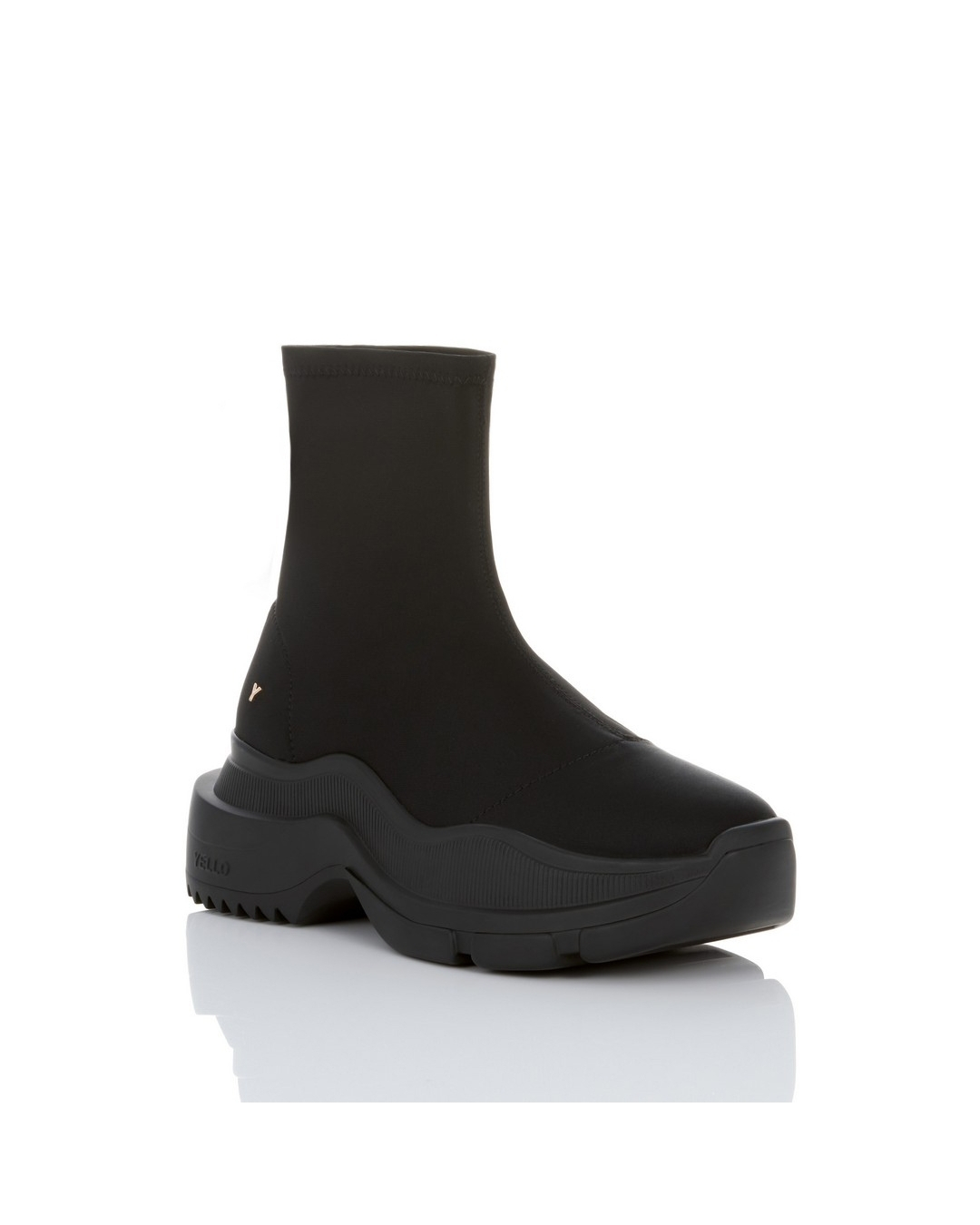 TOKYO BLACK SINGLE SNEAKER SHORT BOOTS