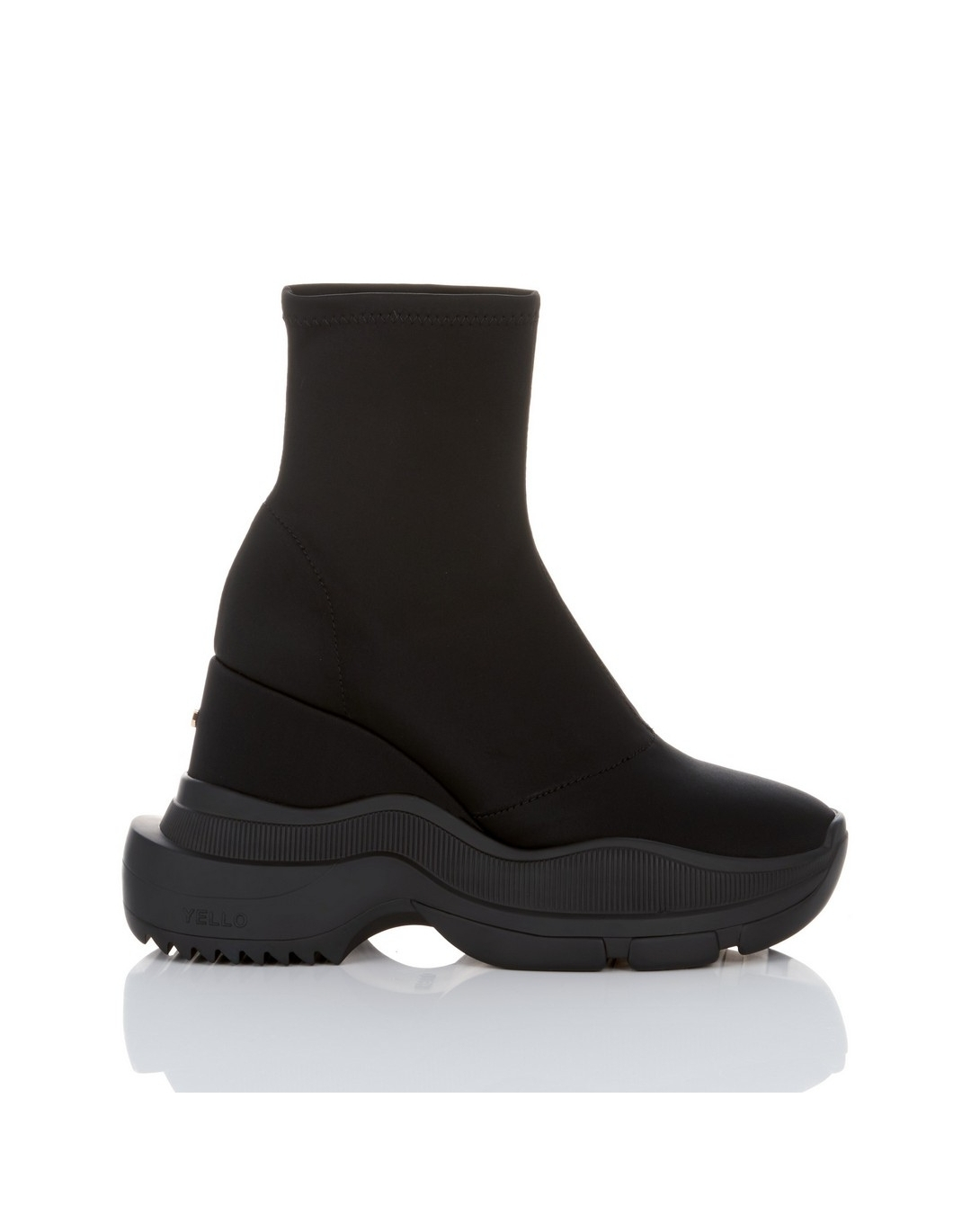 YELLOYELLO BLACK DOUBLE SNEAKER SHORT BOOTS