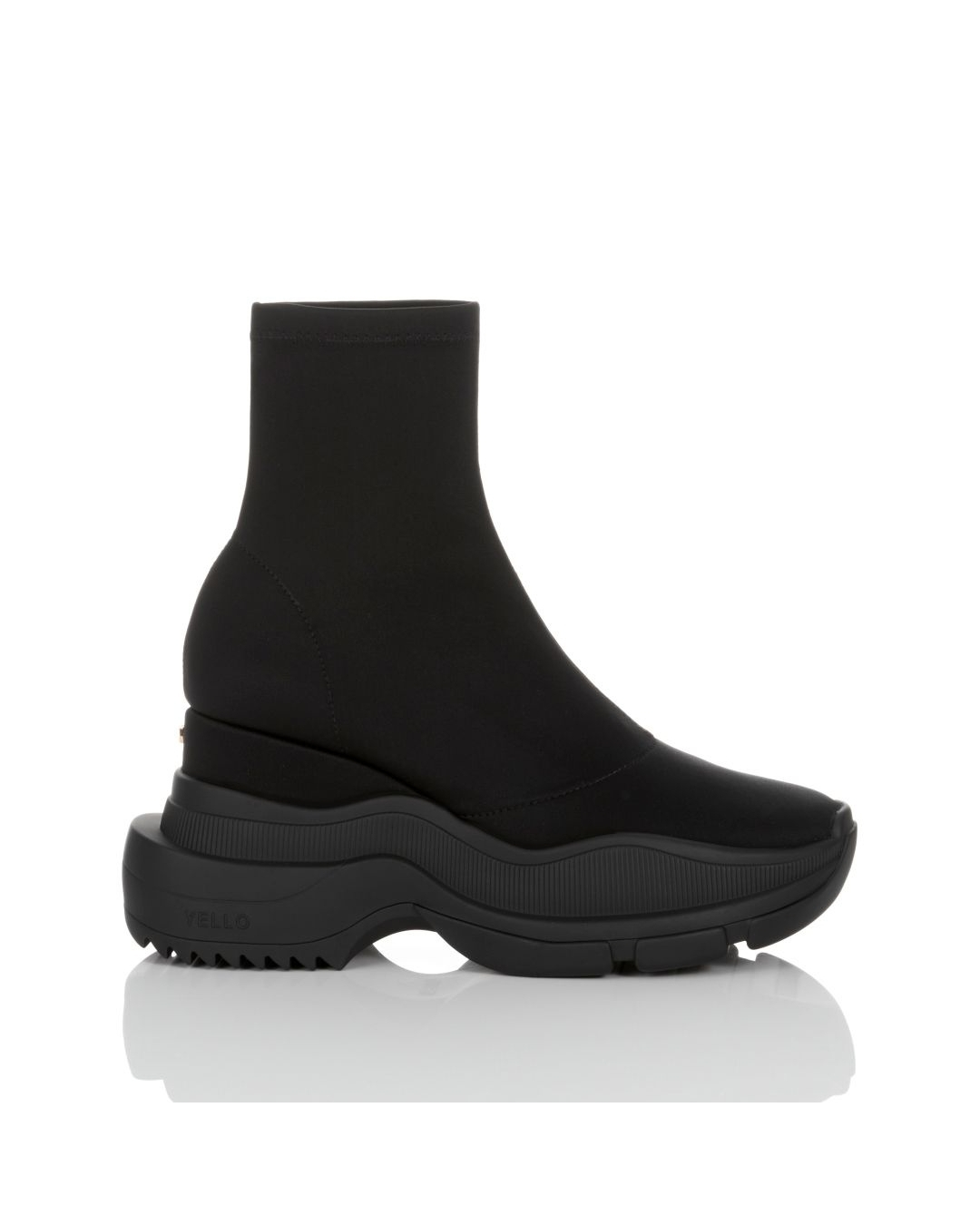 YELLO / TOKYO BLACK MID SNEAKER SHORT BOOTS